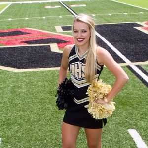 Meet your Posher, Chrisanna